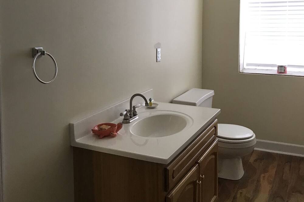 Photo of Bathroom in Normal