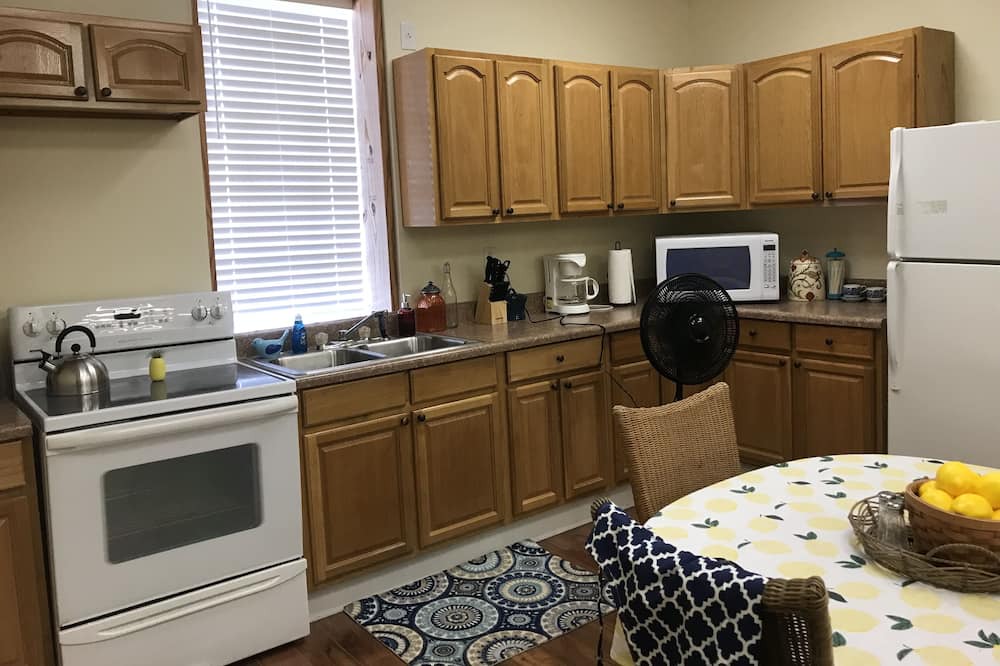 Photo of Kitchen in Normal