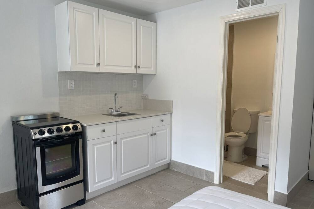 Photo of Kitchen in Ludlam