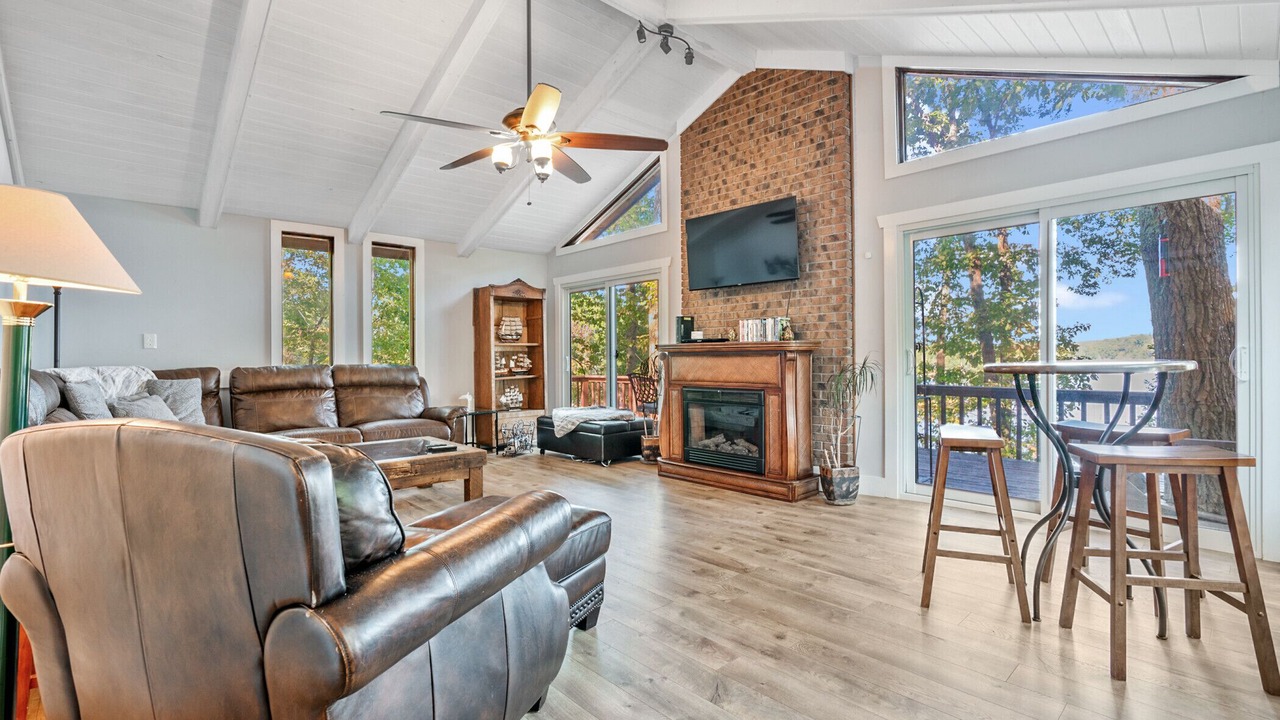 Photo of Livingroom in Cumming