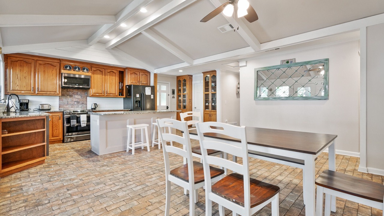 Photo of Others in Cumming