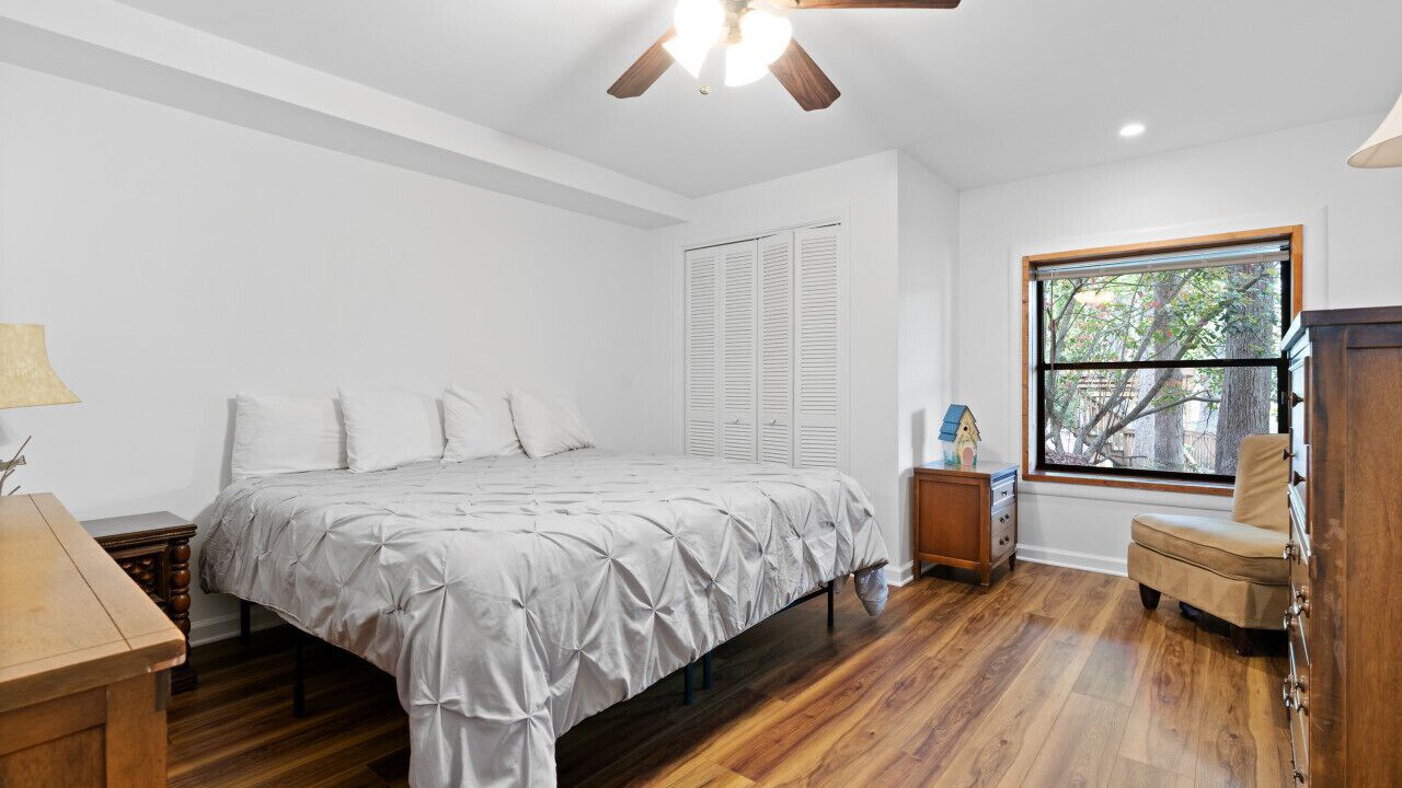 Photo of Others in Cumming