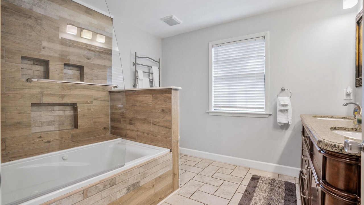 Photo of Others in Cumming