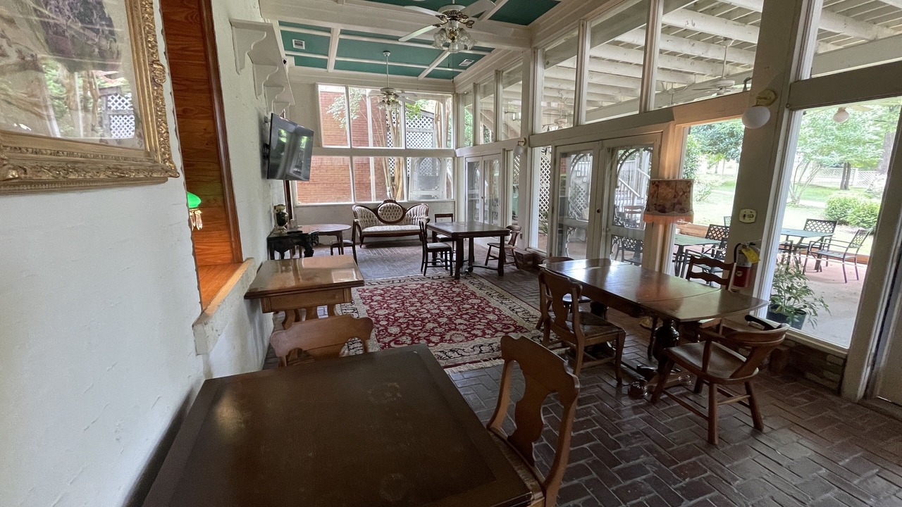 Photo of Livingroom in Hogansville