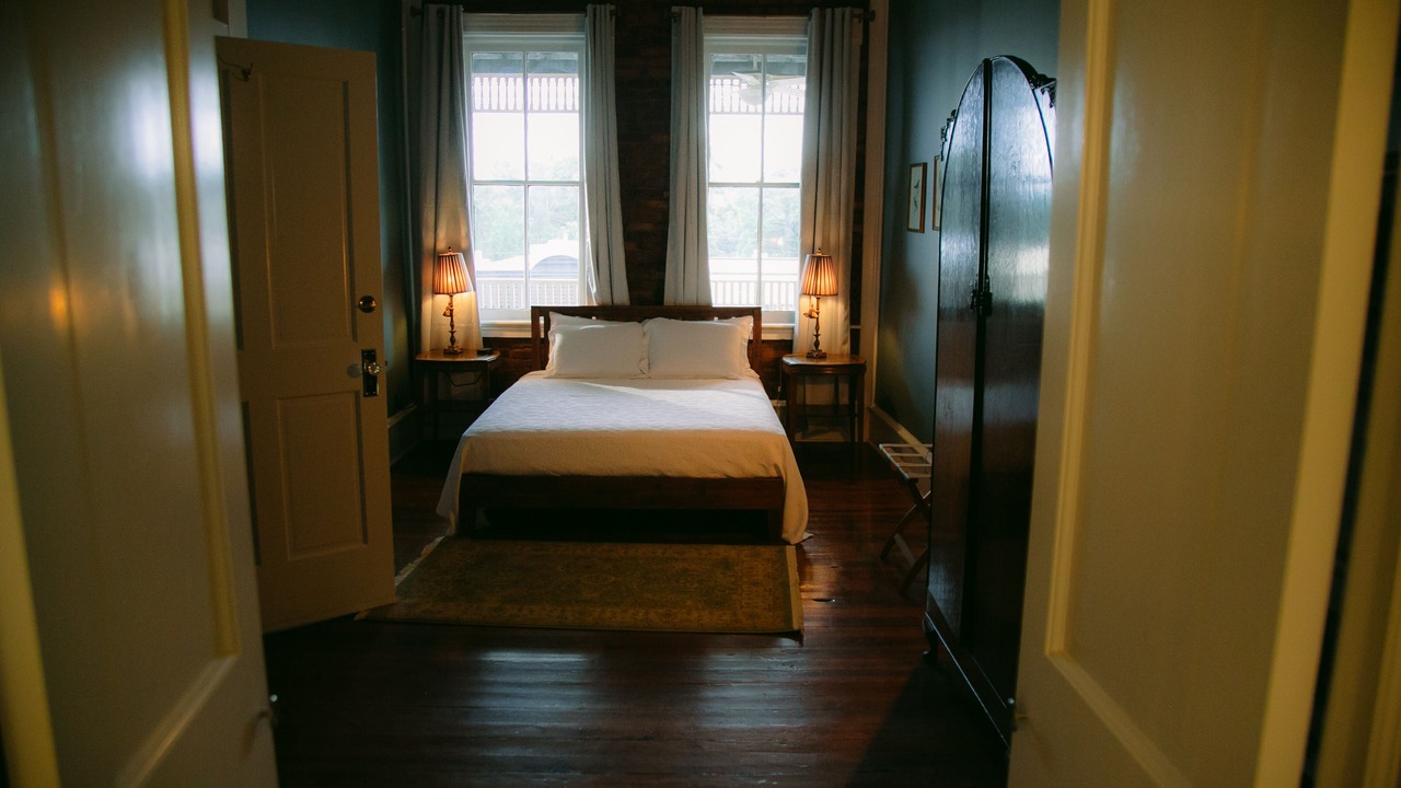 Photo of Bedroom in Hogansville