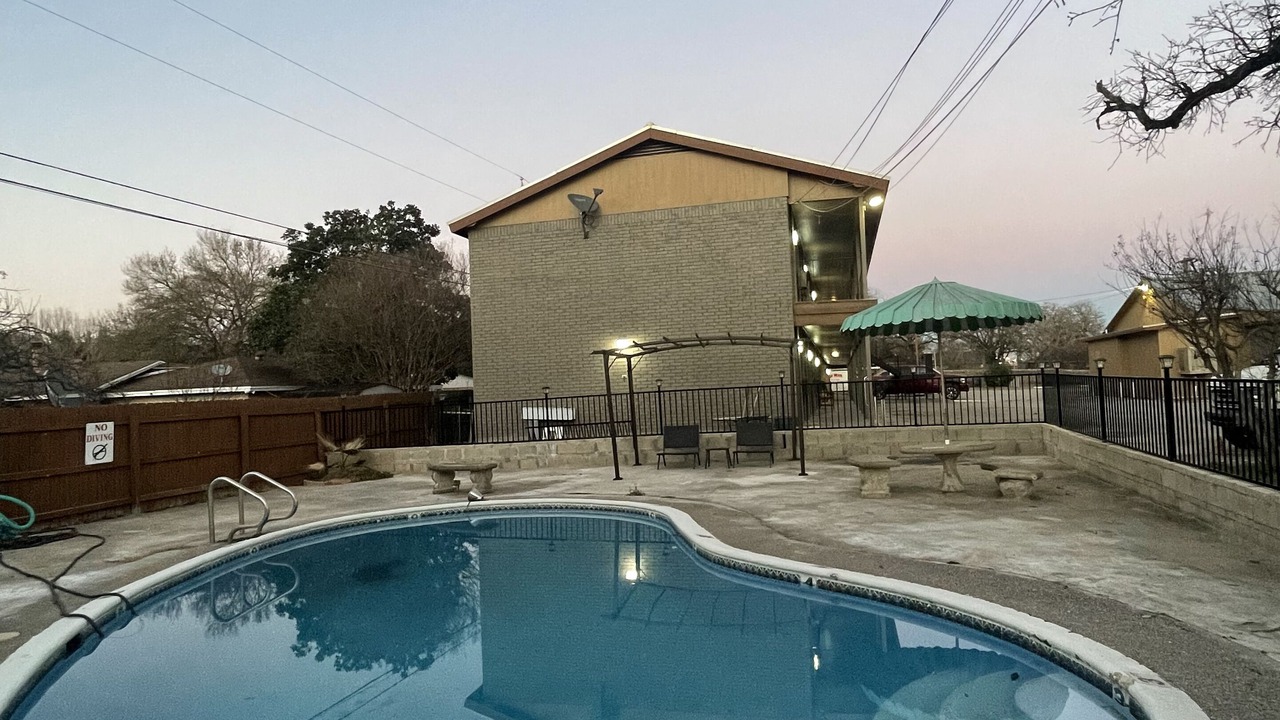 Photo of Outdoor in Rockdale