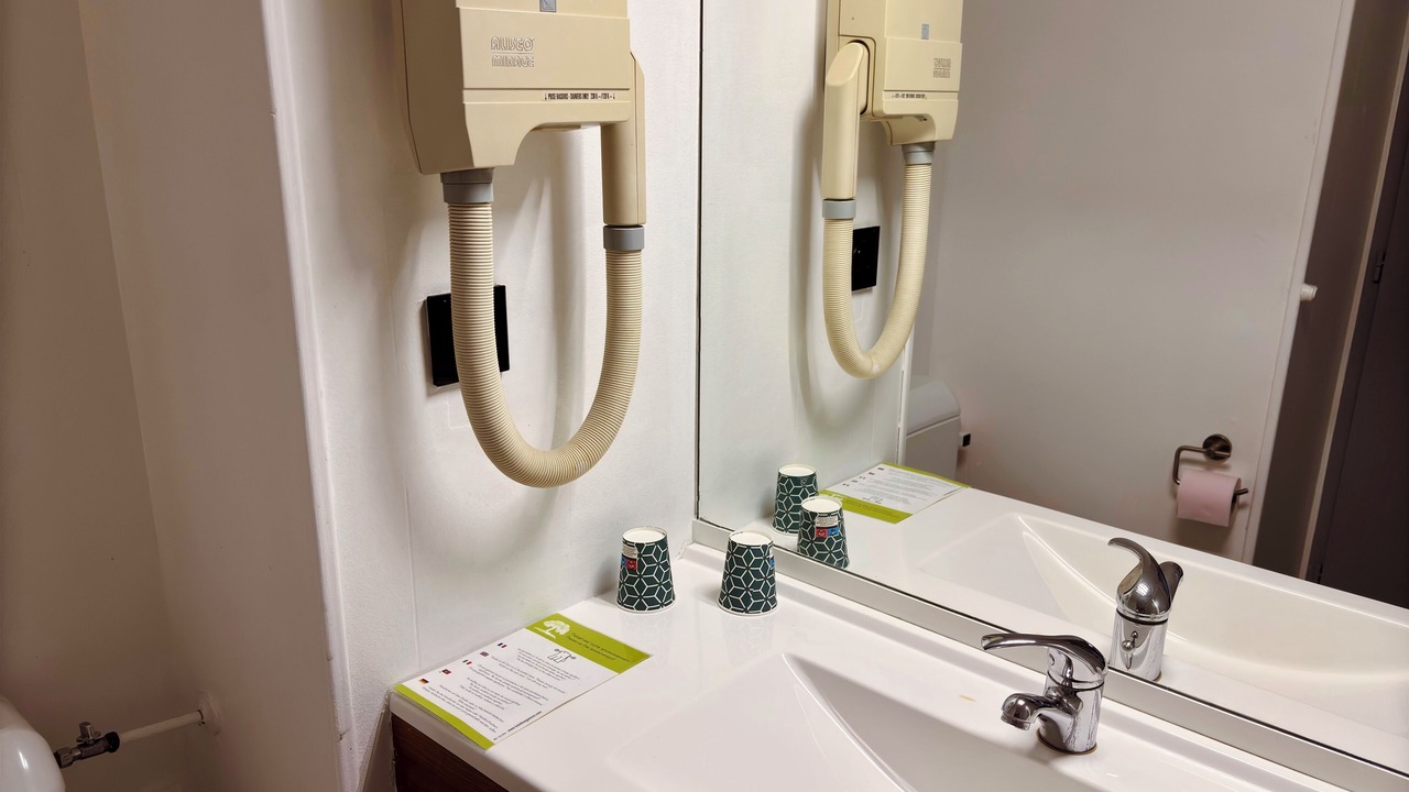 Photo of Bathroom in Arpajon