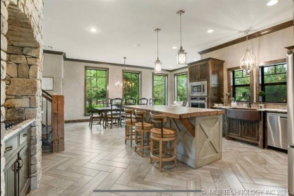 Photo of Kitchen in Broken Arrow