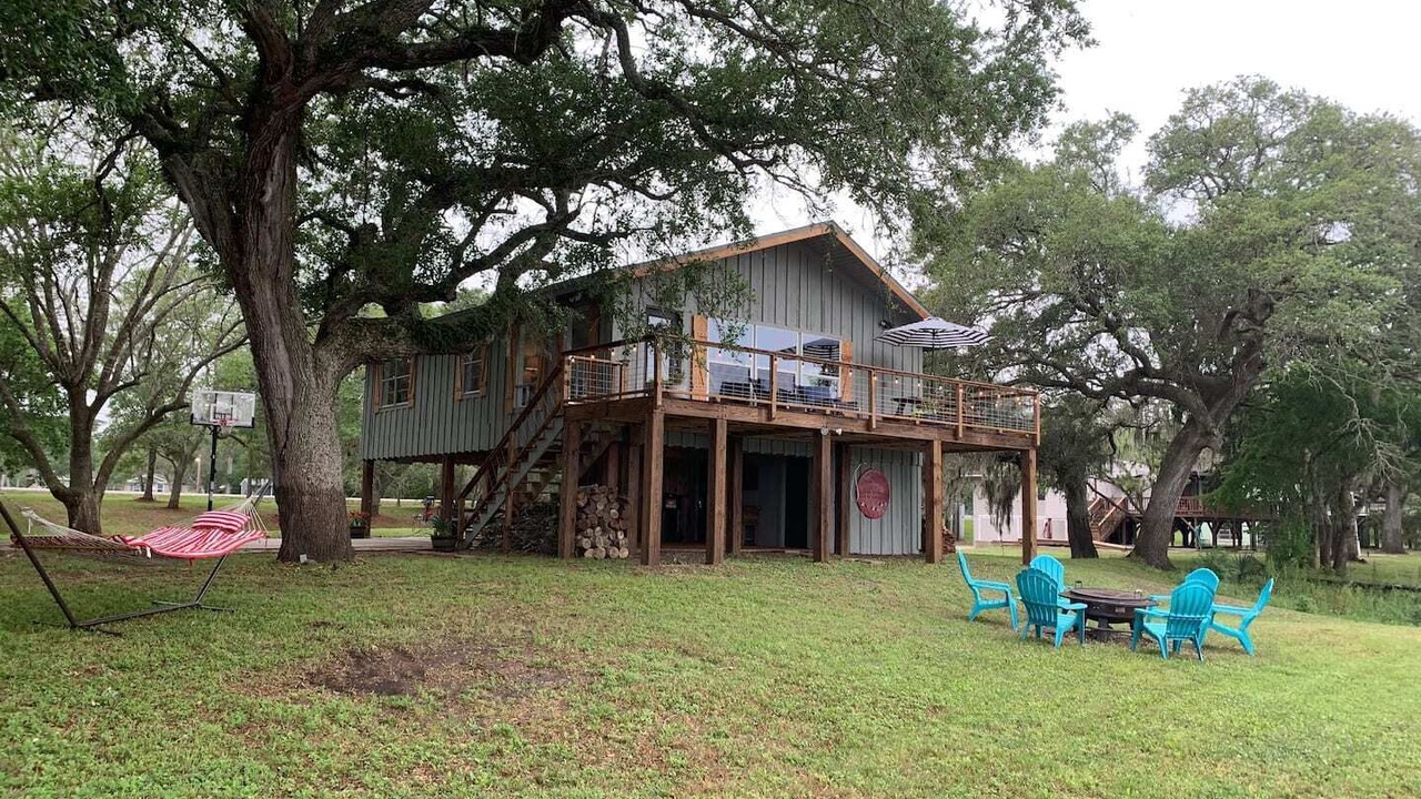 Photo of Outdoor in Brazoria