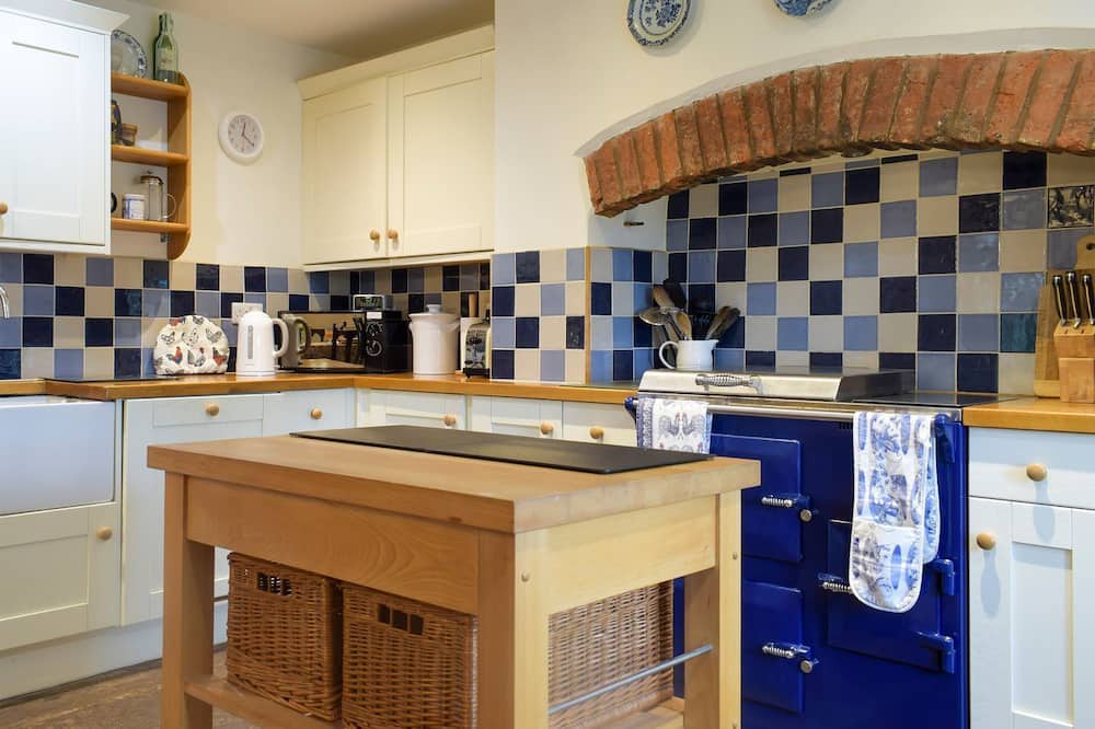 Photo of Kitchen in Orcop