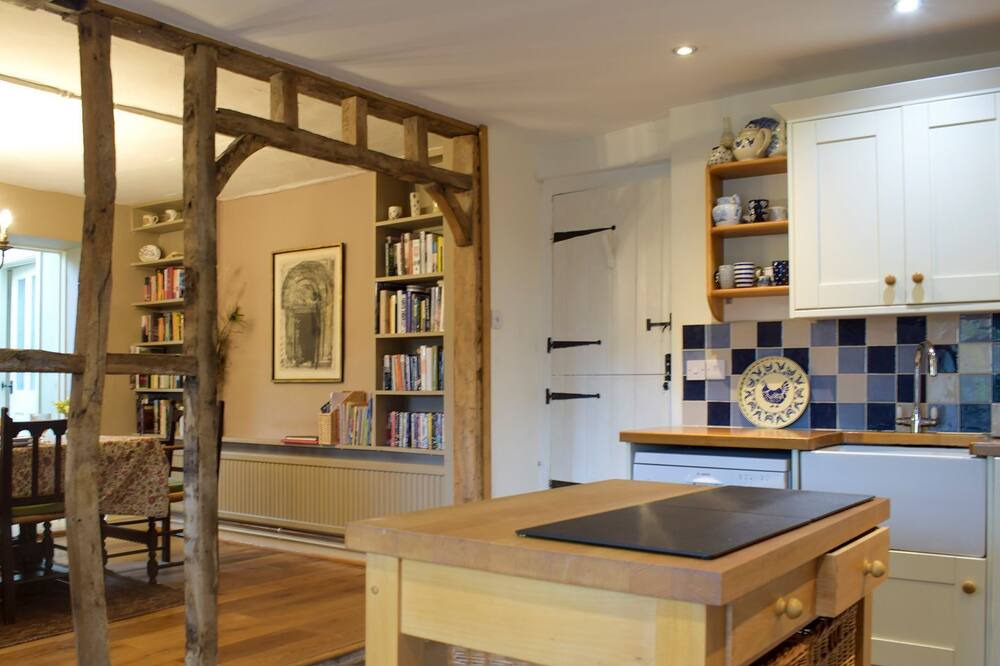 Photo of Kitchen in Orcop