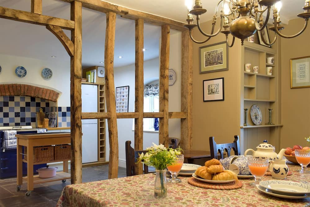 Photo of Kitchen in Orcop