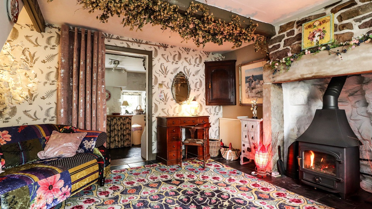 Photo of Bedroom in Hurst Green