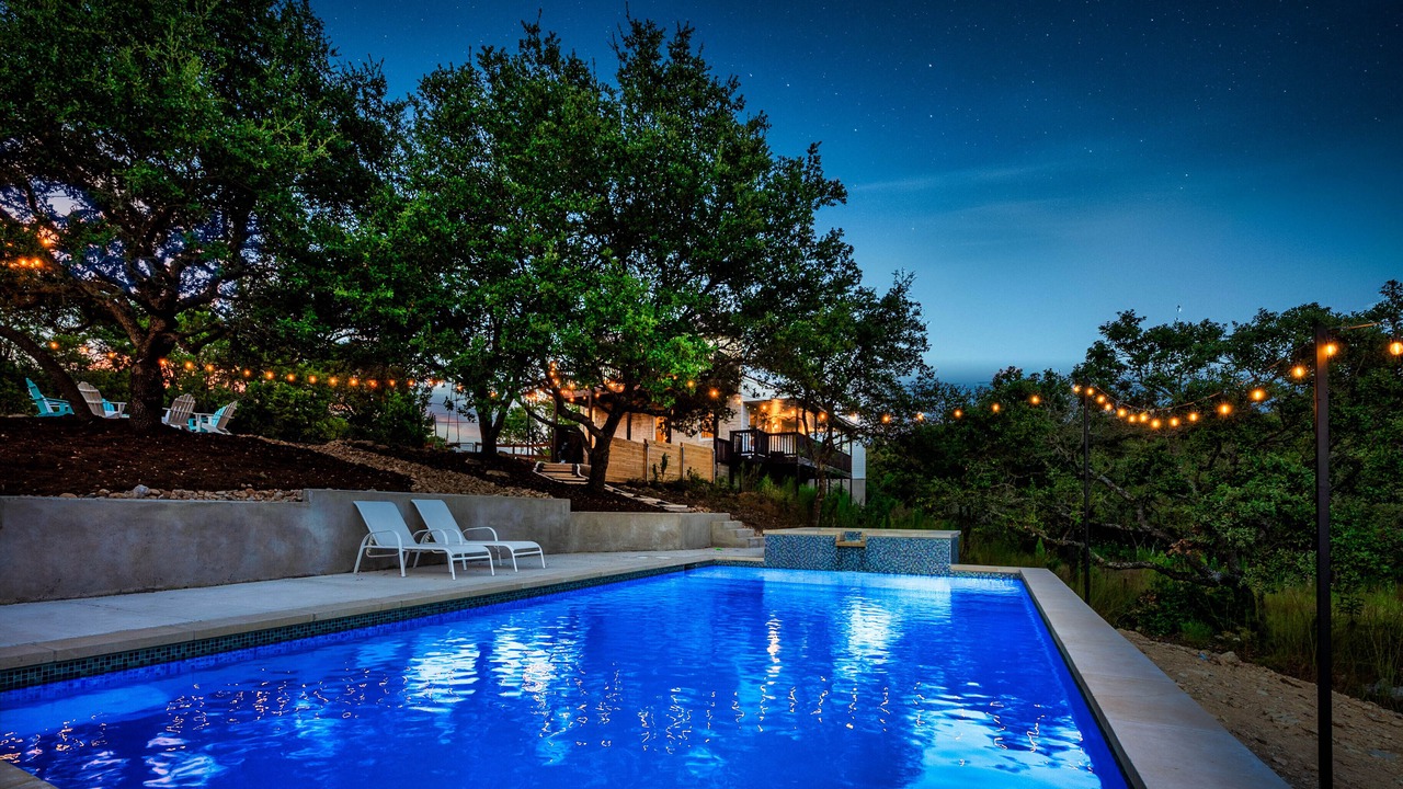 Photo of Outdoor in West Oak Hill