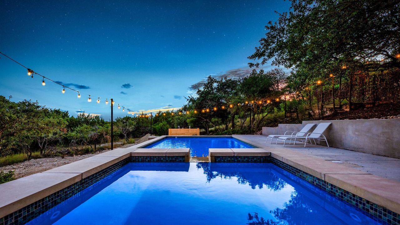 Photo of Outdoor in West Oak Hill