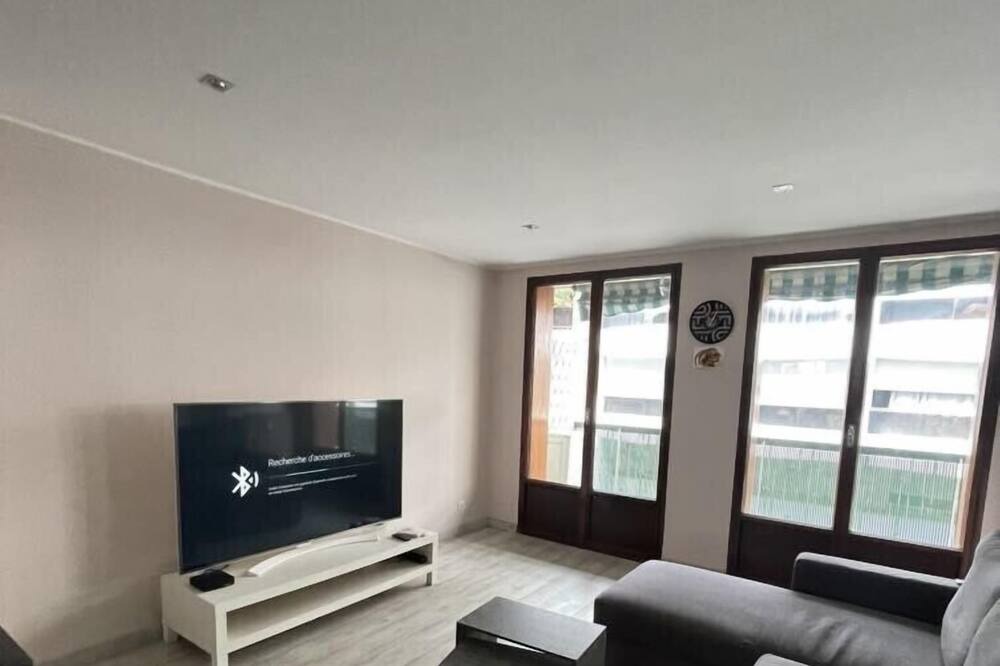 Photo of Livingroom in Le Pharo