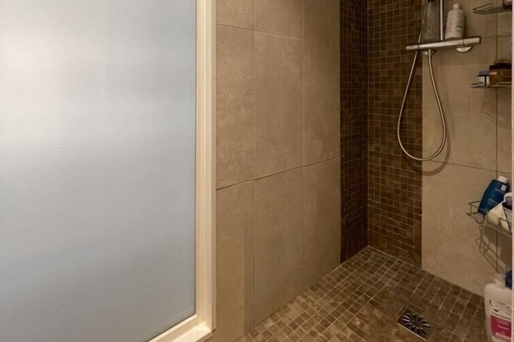 Photo of Bathroom in Le Pharo