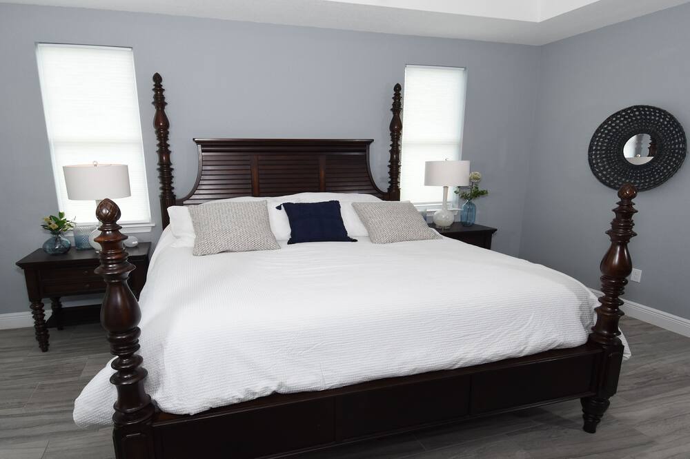 Photo of Bedroom in Diplomat