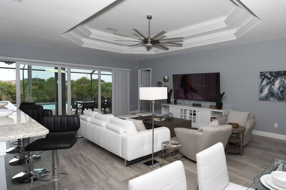 Photo of Bedroom in Diplomat