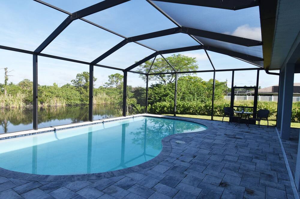 Photo of Outdoor in Diplomat