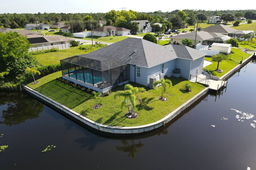 Photo of Outdoor in Diplomat