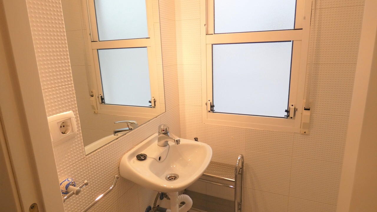 Photo of Bathroom in Alicante City Centre