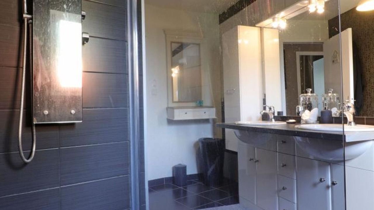 Photo of Bathroom in Saint-Maurice-du-Desert