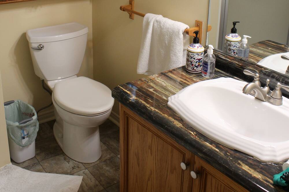 Photo of Bathroom in Grand Bend