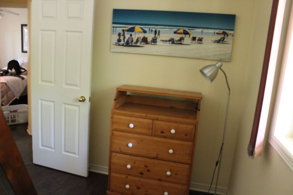 Photo of Bedroom in Grand Bend