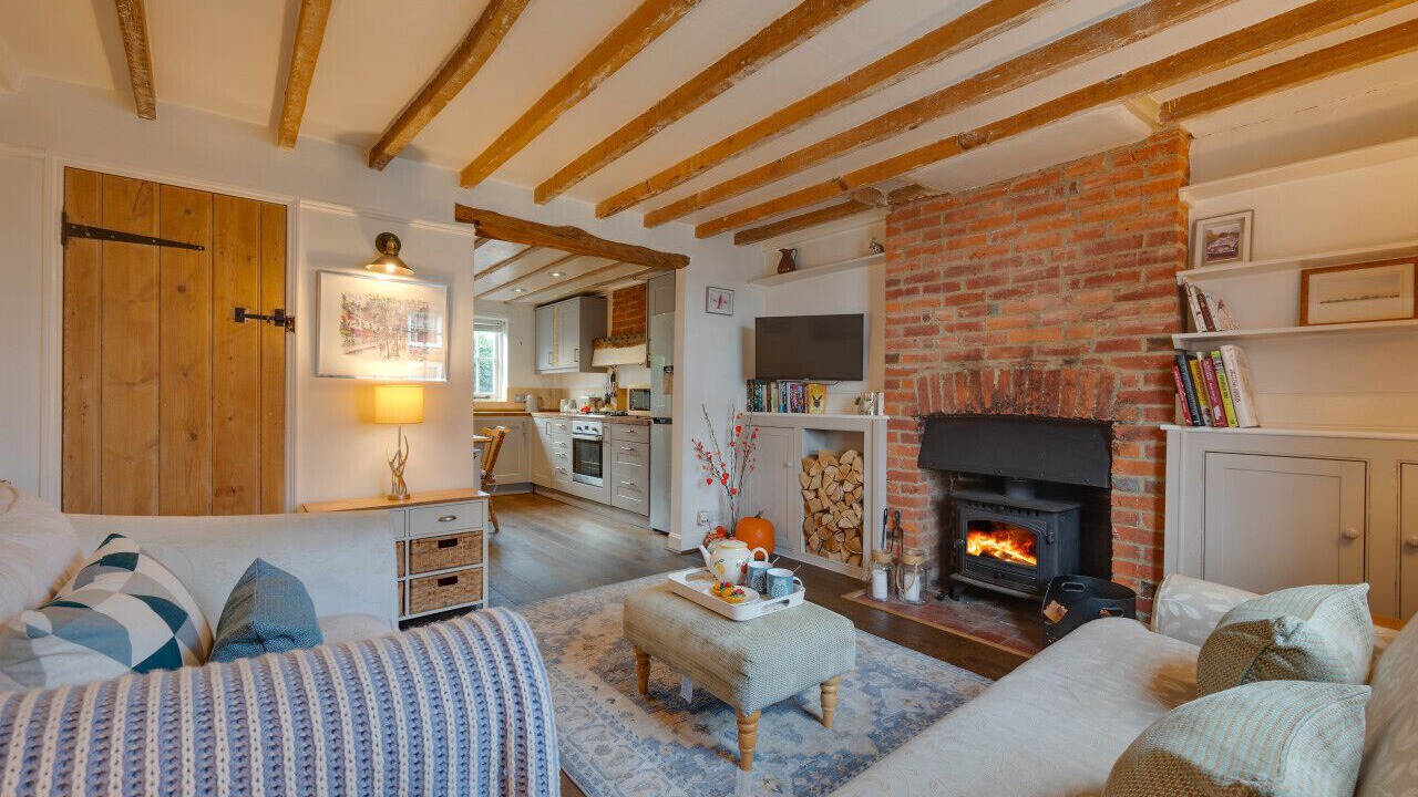 Photo of Livingroom in Ticehurst