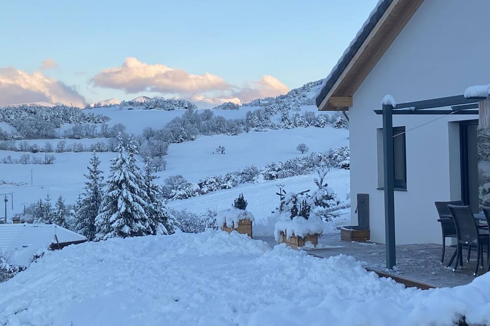 Photo of Outdoor in Jarjayes