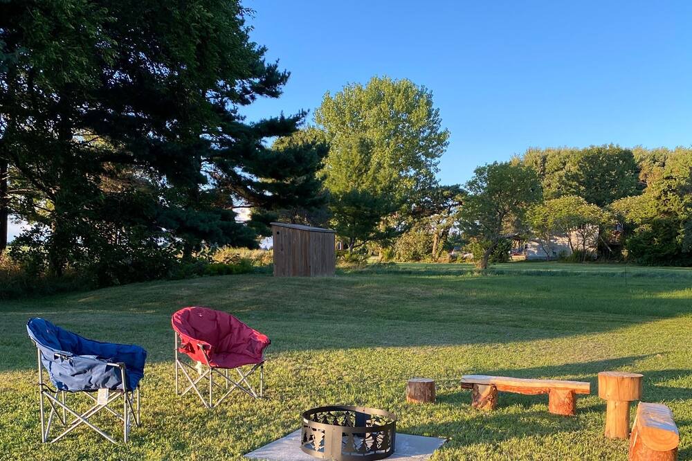 Photo of Outdoor in Romney