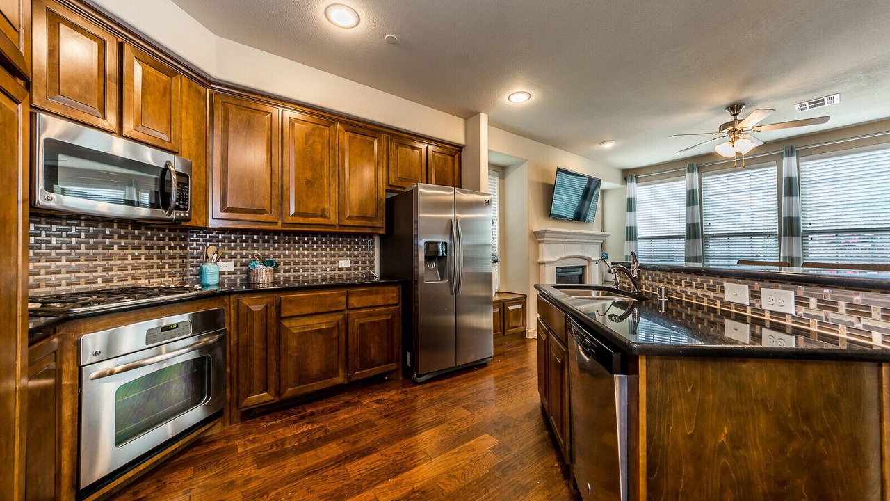 Photo of Kitchen in Legacy Park