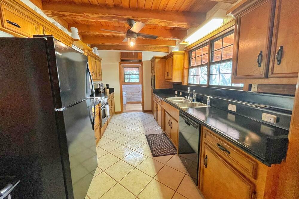 Photo of Kitchen in Utopia
