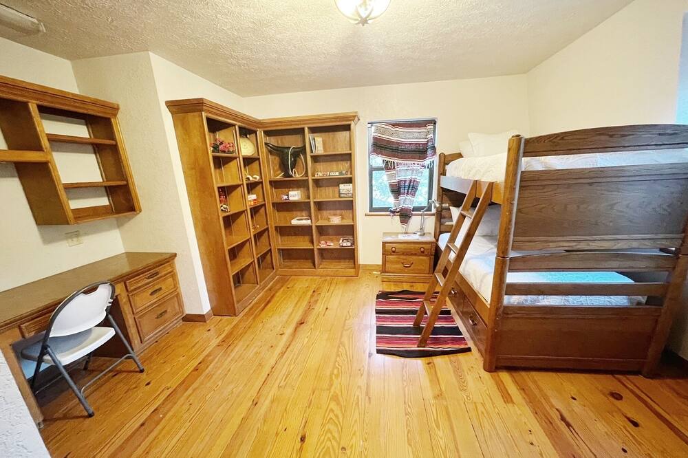 Photo of Bedroom in Utopia