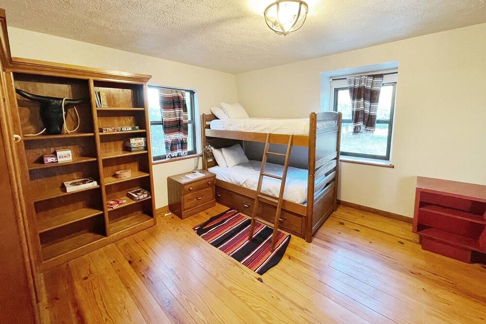 Photo of Bedroom in Utopia