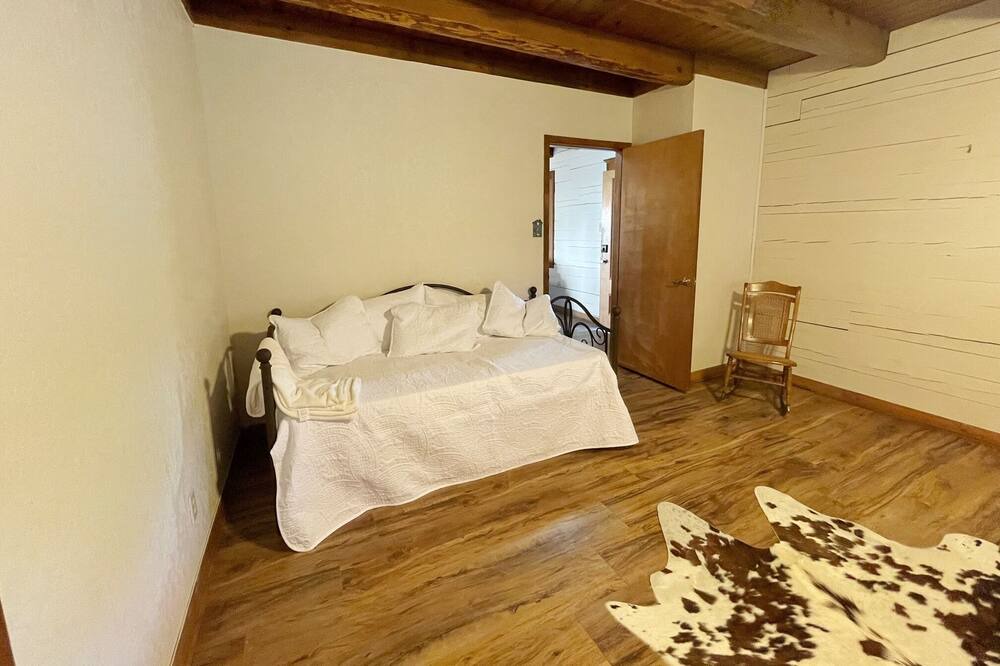 Photo of Bedroom in Utopia