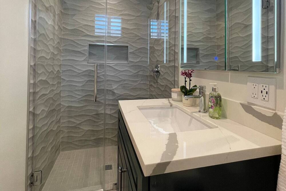 Photo of Bathroom in Huntington Beach