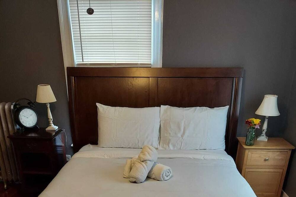 Photo of Bedroom in Arlington