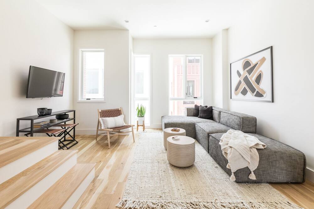 Photo of Livingroom in Central Oklahoma City