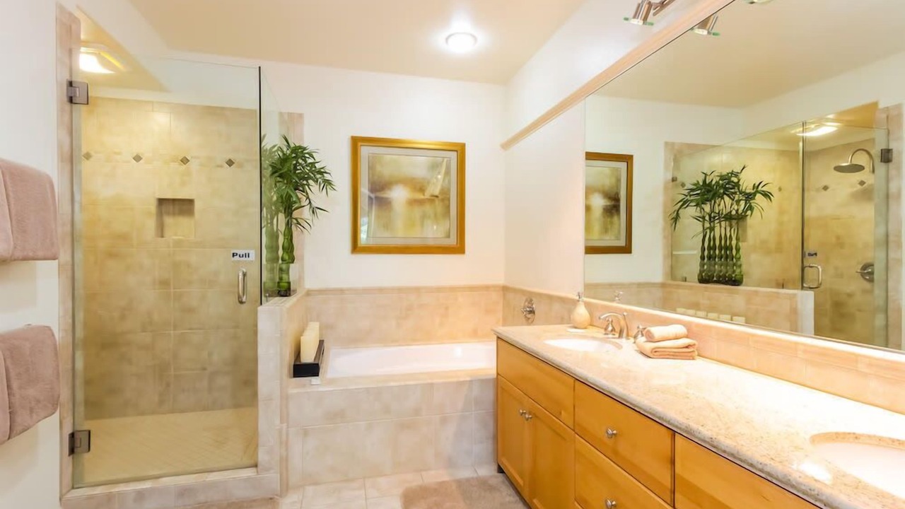 Photo of Bathroom in Kamuela