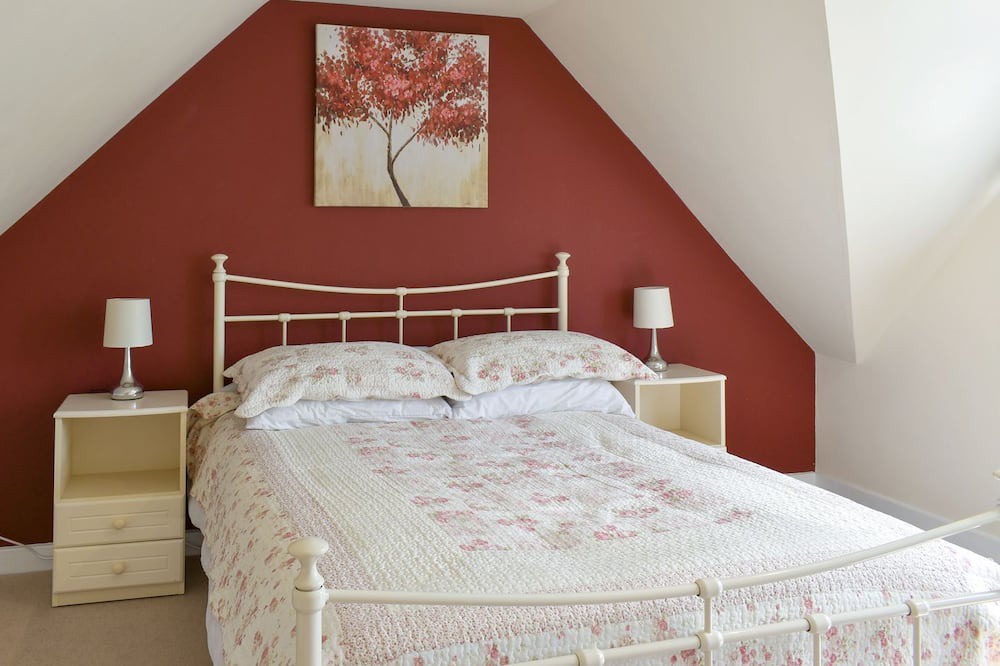 Photo of Others in Thistley Green