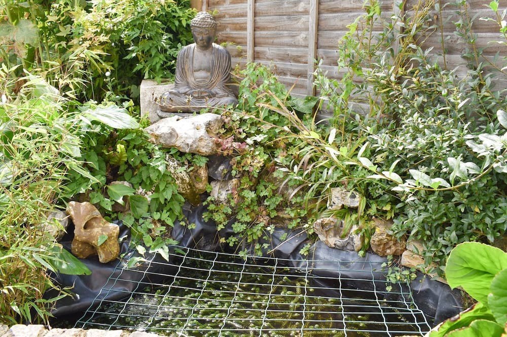 Photo of Outdoor in Thistley Green