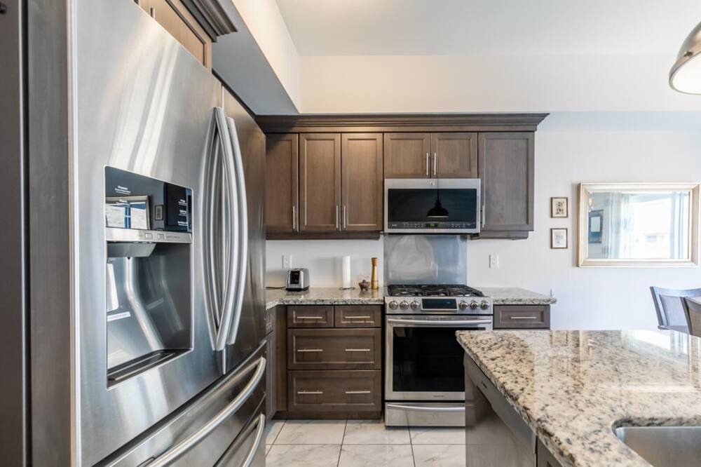 Photo of Kitchen in Stoney Creek