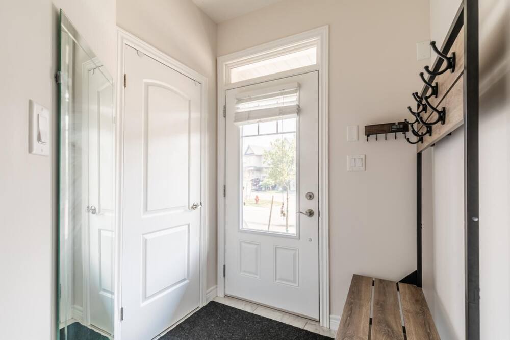 Photo of Bedroom in Stoney Creek