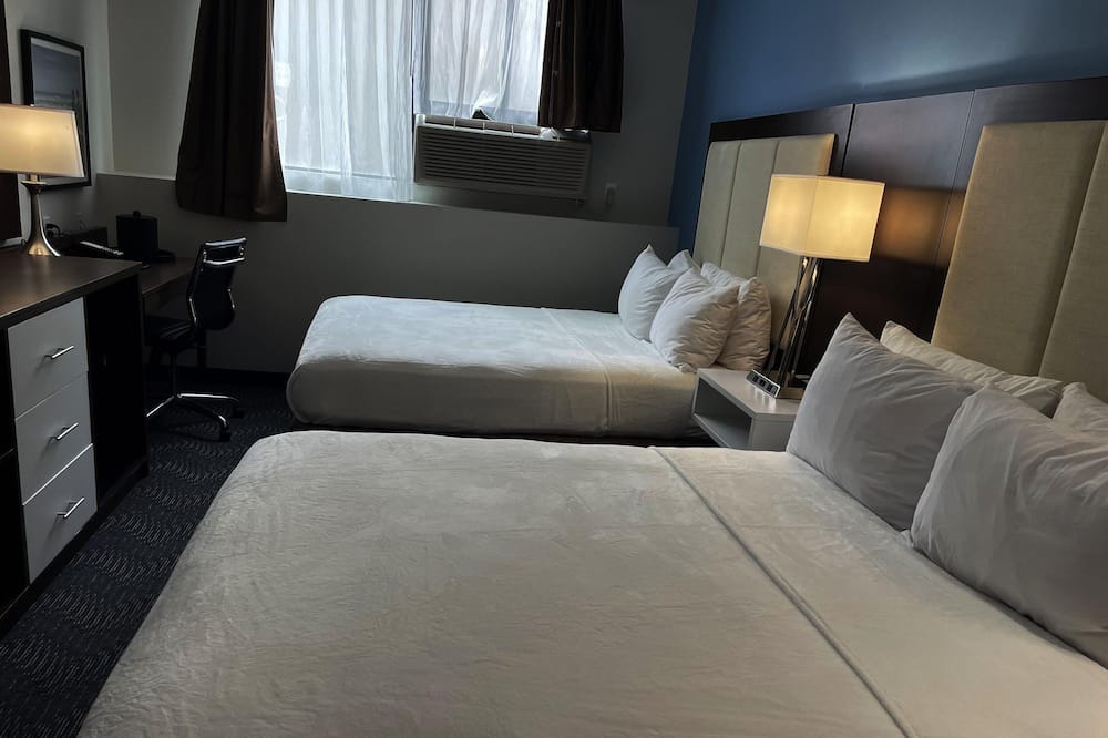 Photo of Bedroom in Queens