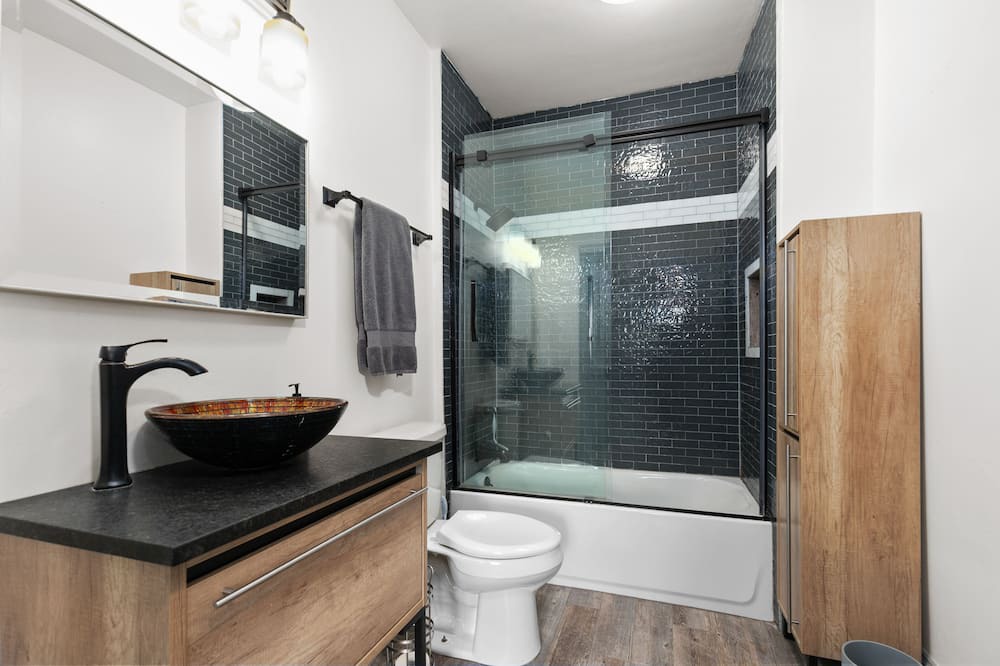 Photo of Bathroom in Menasha
