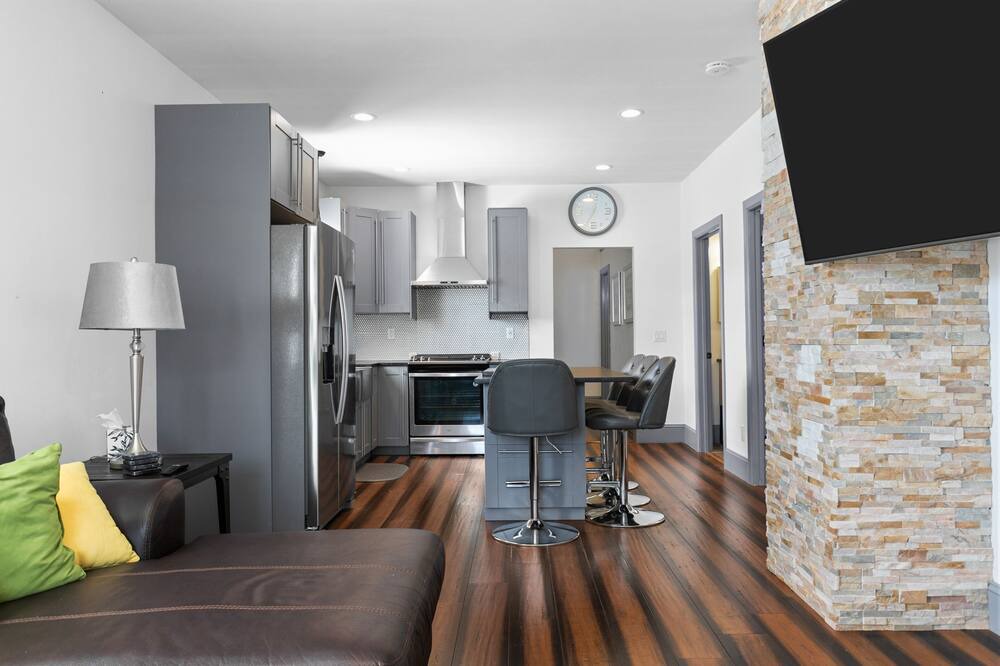 Photo of Livingroom in Menasha