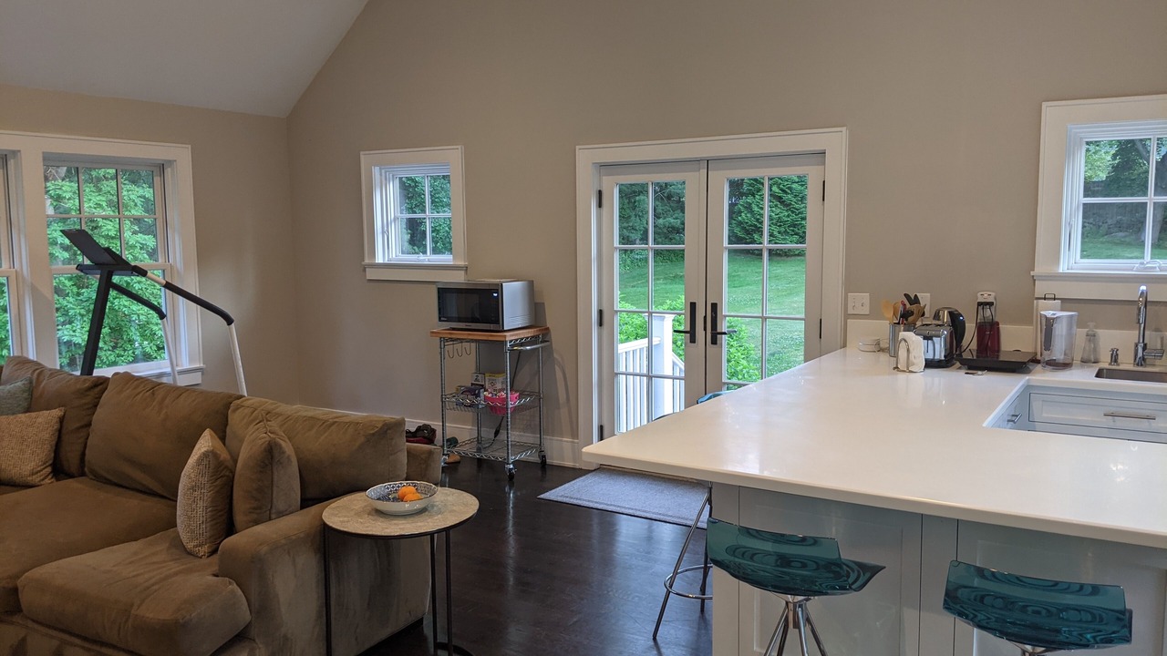 Photo of Livingroom in Westport