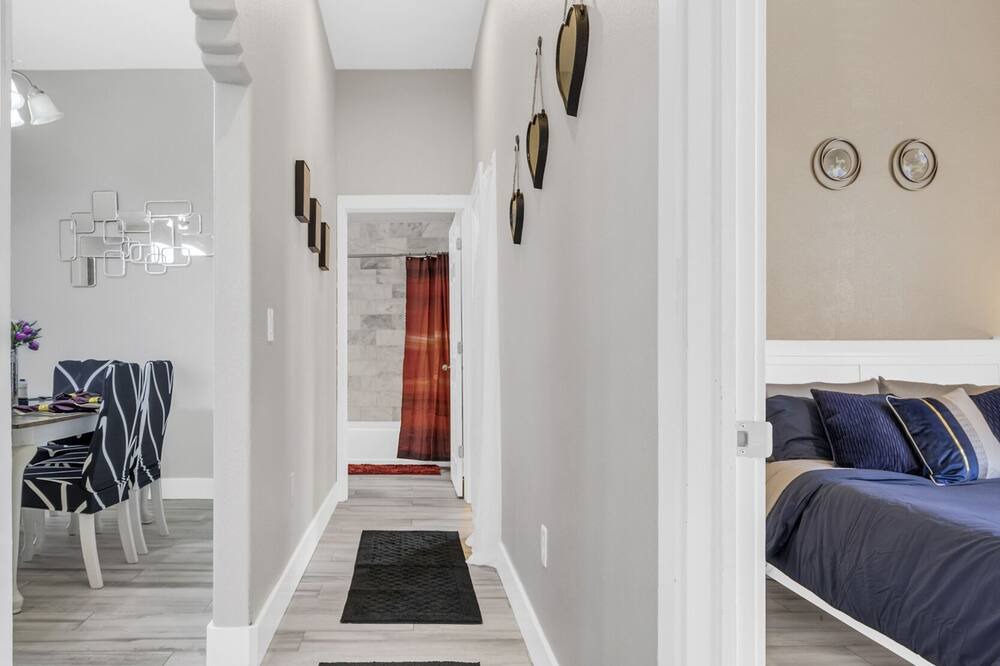 Photo of Bedroom in Diplomat